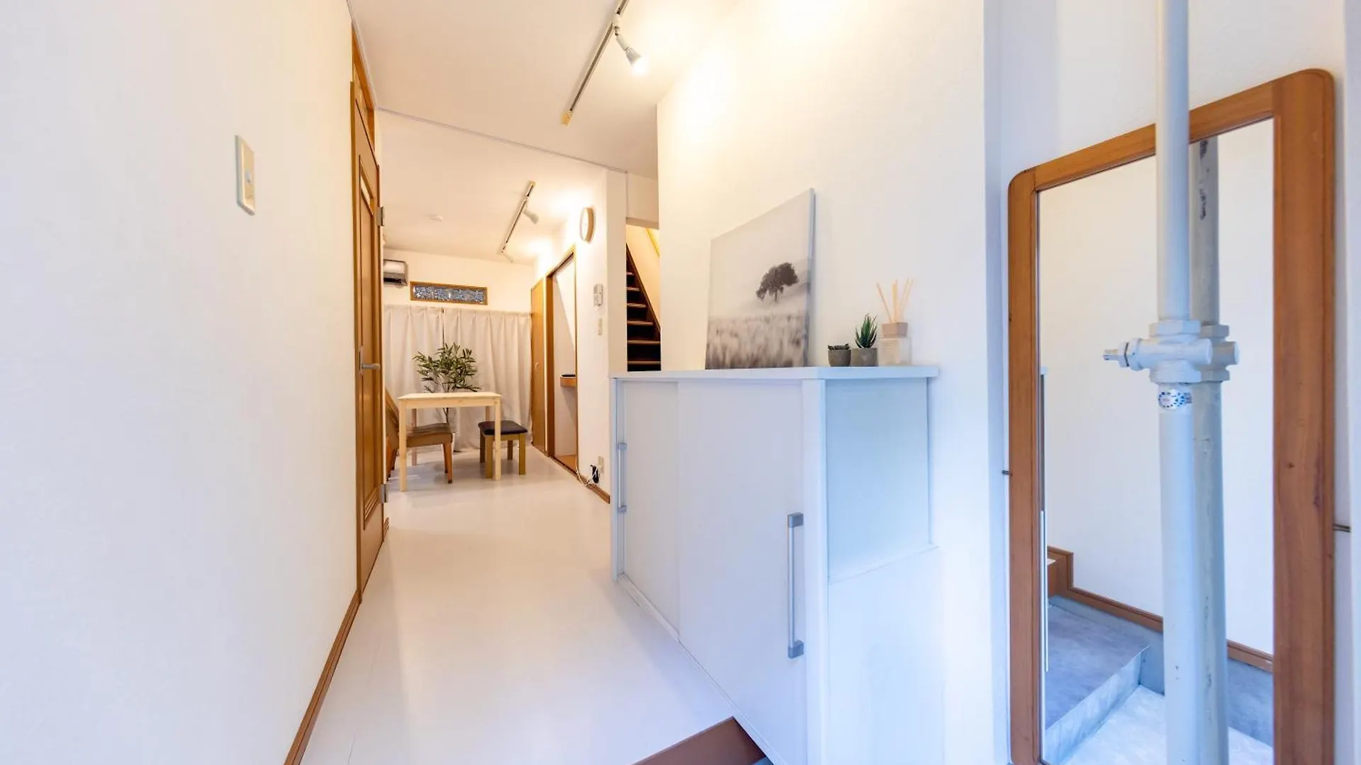Apartmán 1棟貸切,難波まで2駅4分,京セラドーム徒歩圏内,最大7名まで利用可,Usjまで4駅,Uihouse Ósaka